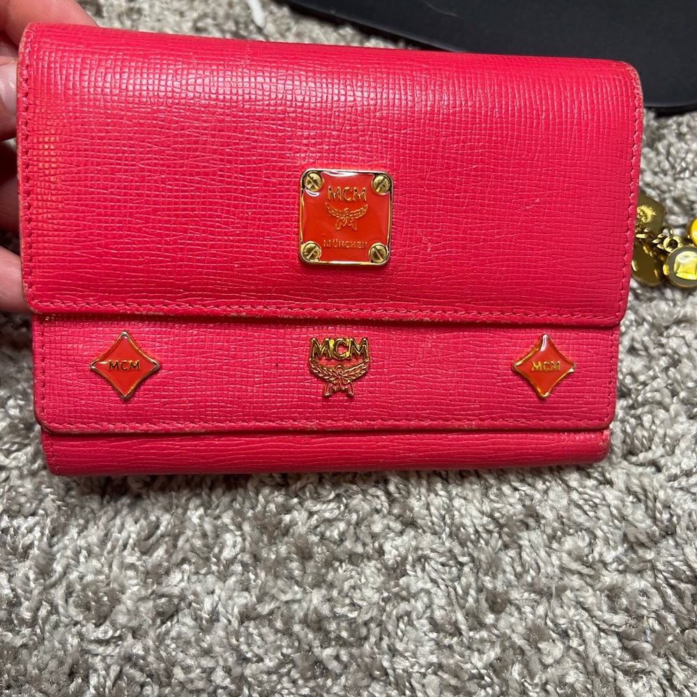 MCM Tri fold Pink Wallet with Gold Details - Picture 4 of 17